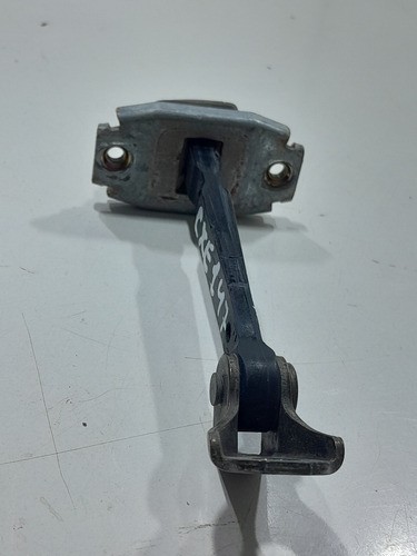 Limitador Da Porta Diant.direita Honda Civic 2000 (vj) E147