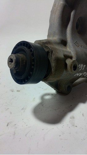 Suporte Compressor Ar Cond Clio Sandero Logan 1.0 16v 05/16