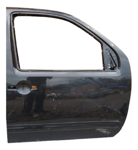 Porta Dianteira Direita Nissan Frontier 08/14 Detalhe