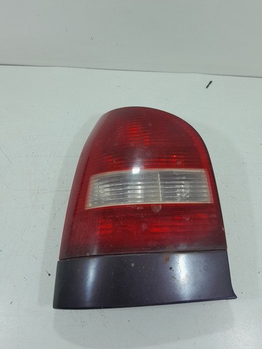 Laterna Tras.es1uerda Vw Gol G3 1999/2005 377945095f (vj)