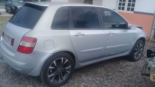 Sucata Fiat Stilo 1.8 16v 122cvs Gasolina 2003 Rs Caí Peças