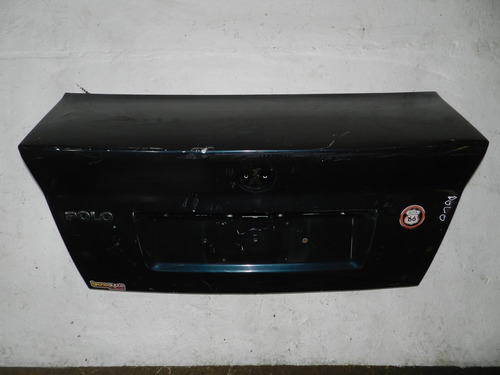 Tampa Traseira Porta-malas Vw Polo Classic 97/01 Detalhes