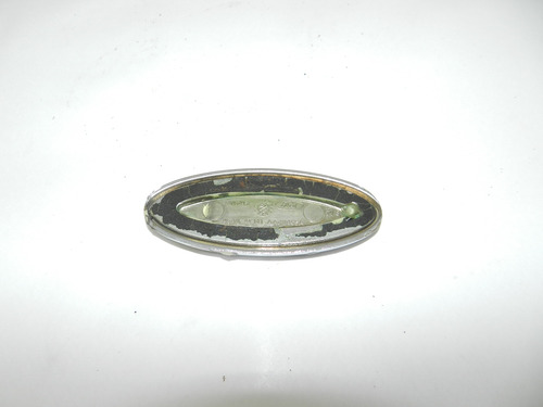 Emblema Dianteiro Ford Fiesta Courier Mondeo 96/99 95ab8k141