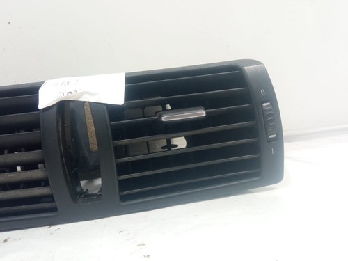 Difusor De Ar Central Bmw 118i 2012