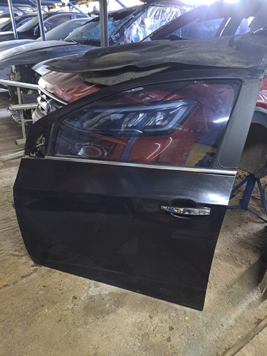 Porta Dianteira Esquerda Chevrolet Sonic 2012 2013 2014
