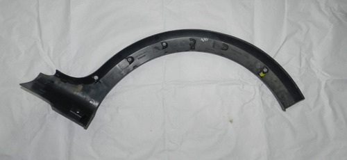 Moldura Para-lama Traseiro Direito Renault Sandero 08/15