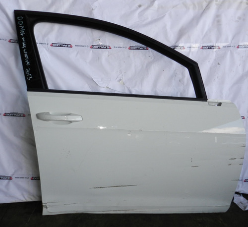 Porta Dianteira Direita Vw Golf Sportline 08/13 Com Detalhes