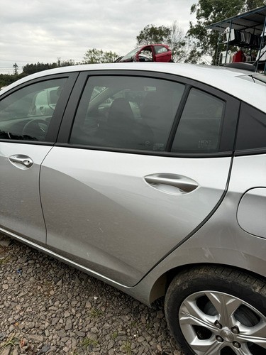 Porta Traseira Esquerda Gm Onix 2023/2023 /sem Acessorios