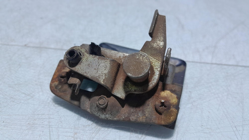 Maçaneta Interna Porta F1000 F4000 1972/90 Lado Esquerdo