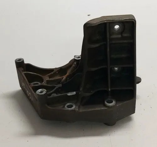 Suporte Compressor Ar Gm Corsa Montana Meriva 93302626