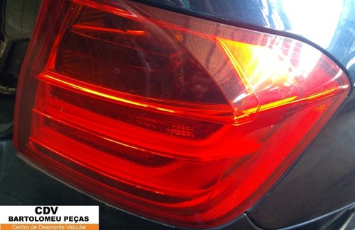 Sinaleira Direita Bmw 328i 2013/2014 Original