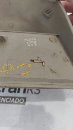 Moldura Luz De Freio Corolla 98/..02 C/ Detalhe 16247 Ae09a