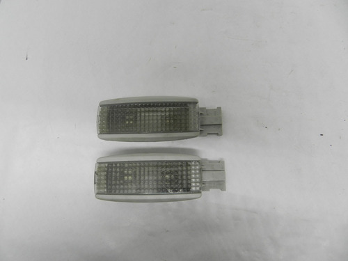Par Luz Teto Cortesia Golf Bora 99/06 Gol Fox G5 380947113