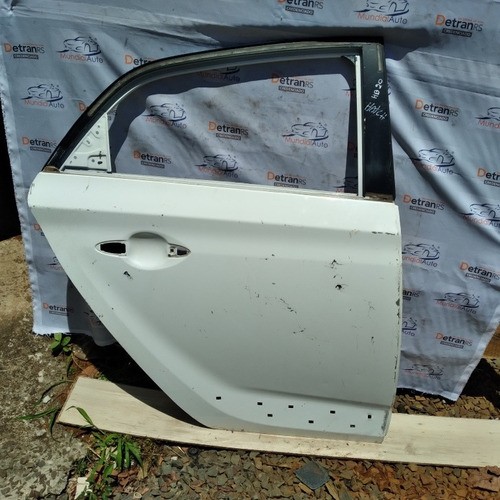 Porta Tras Direito C/ Furo Hb20  2015 16 17 18 Hatch  6464