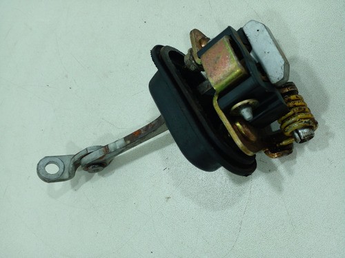 Limitador Porta Diant. Dir. Renault Clio 12. 8200028767 (m)