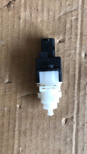 Interruptor Sensor Pedal Freio Ford Ka 1029516840510 Usado