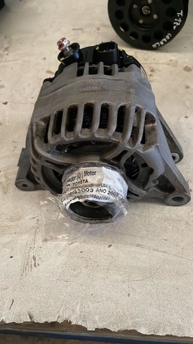 Alternador Toyota Corolla 2013