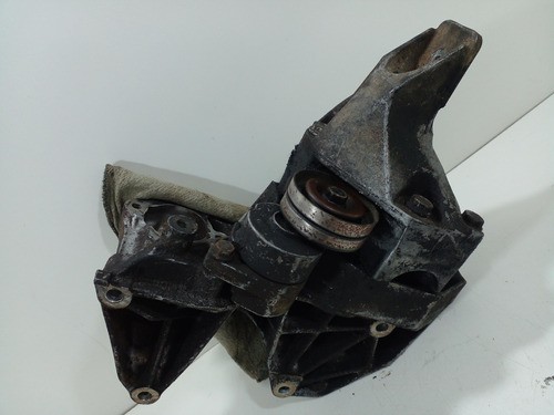 Suporte Compressor Bomba Hidr. Gm Vectra 96/05 90528680 (m)