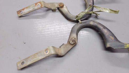 Par Braço Do Capô Ford Fiesta Ano 1997 A 2004. 23694