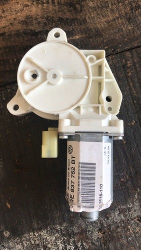 Motor Vidro Elétrico Dianteiro Ld Polo 2010 6qe837752 Usado