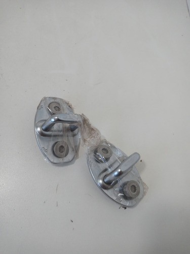 Batente Fechadura Do Vw Polo Original 3b0837033j