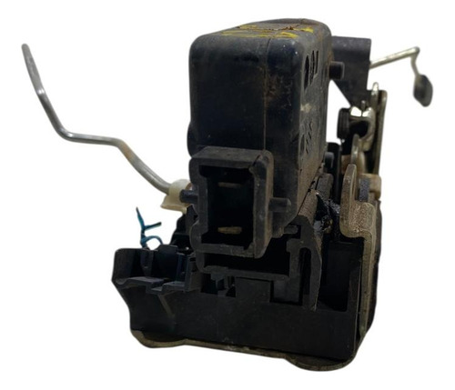 Fechadura Porta Dianteira Direita Renault Sandero 2013 (vc)