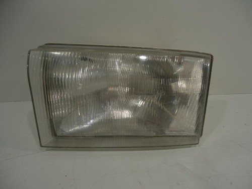 Farol F-250 F-350 F-4000 99/05 Le Com Detalhe No Cromo E Na 