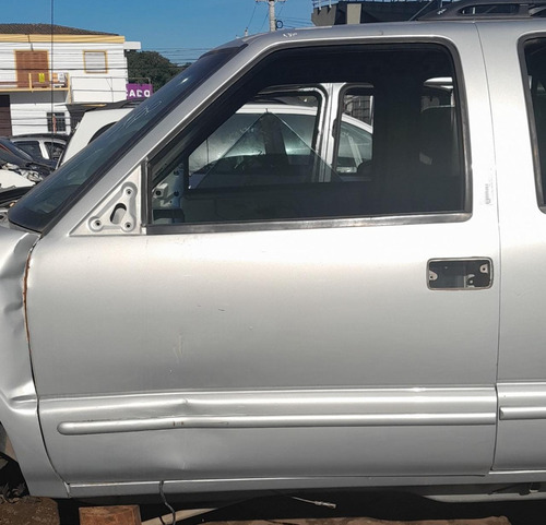 Porta Dianteira Esquerda Gm Blazer V6 1998 A 2004 C/ Detalhe