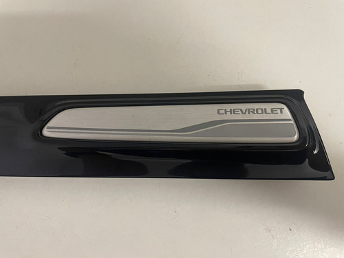 Moldura Porta D.e Trailblazer Ltz 18/2019 - 52074681 Detalhe