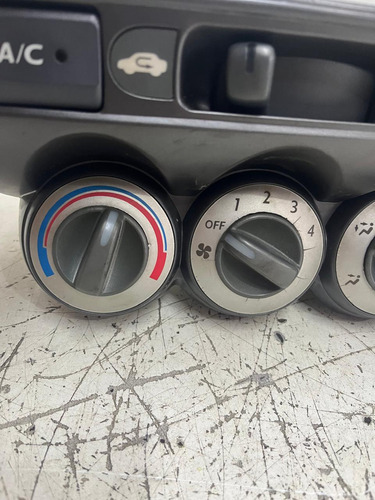Moldura Central Comando De Ar Honda Fit 2003 2004 Original