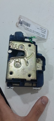 Fechadura Porta Diant.direita Volkswagen Golf 95/02 (vj)