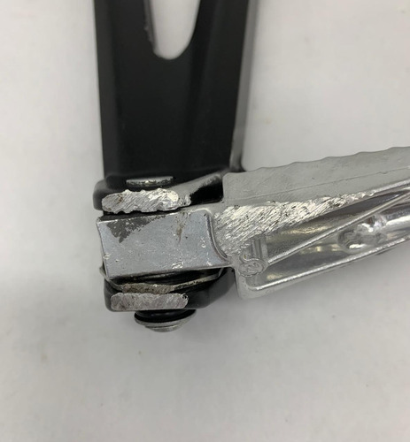 Bacalhau Traseiro Esquerdo Suzuki Srad 750 C/detalhe 2016 Or