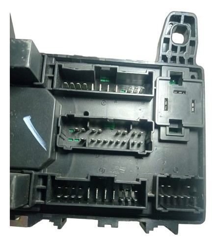 Caixa Módulo De Fusível Jac J5 2012 A 2015                  