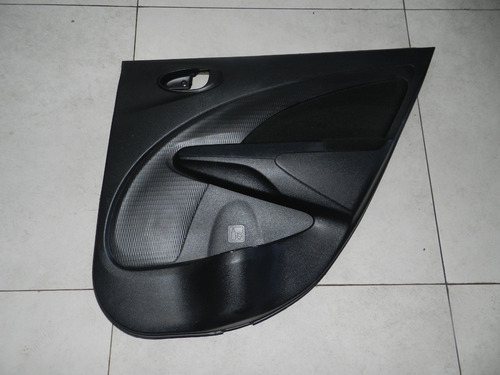 Forro Porta Traseira Direita Toyota Etios 13/18 676970d030