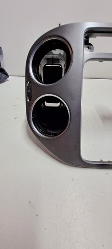 Moldura Radio Com Difusor De Ar Vw Tiguan 2010 2011 2012