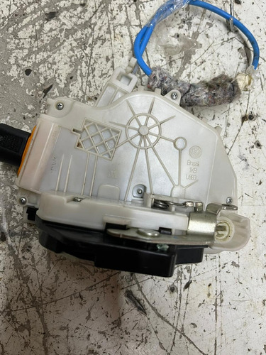 Fechadura Elétrica Dianteira Esquerda Vw Gol G5 G6 G7