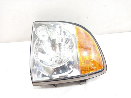 Farol Hyundai Hr 2010 Direito ( Detalhe Arranhado )