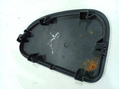 Tampa Lateral Esquerda Peugeot 206 9624270877 (m)