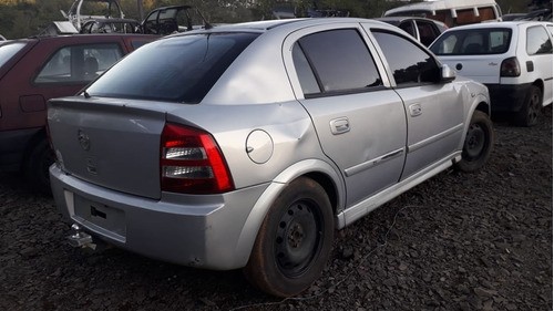 Sucata Gm Astra 2.0 116cvs Gasolina 2004