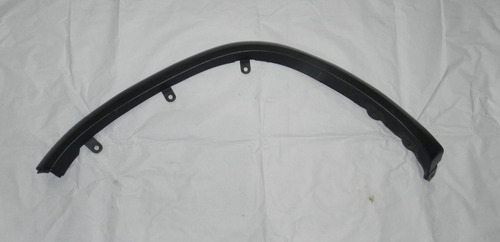 Moldura Para-lama Traseiro Esquerdo Toyota Hilux Sw4 16/20
