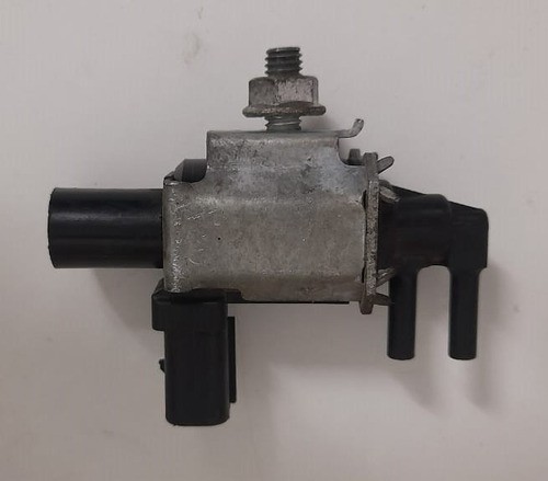 Válvula Solenoide Ford Focus Ghia 2.0 2009 - 4m5g9a500