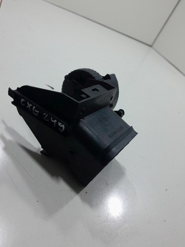 Moldura Difusor De Ar Lado Esquerdo Gm Corsa 94/10 (vj) E149