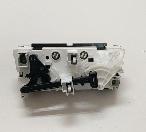 Comando Ar Condicionado Peugeot 308 2012 A 2015 69947013