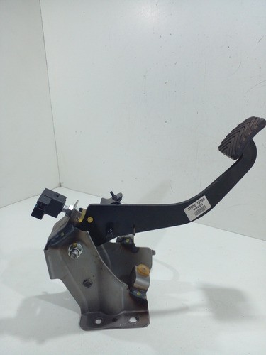 Pedal Embreagem Hyundai Hb20 2014 328021s000 (vj)