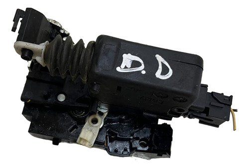 Fechadura Porta Dianteira Direita Sandero 2013 2014