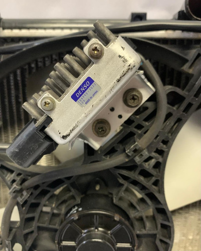 Radiador Fans Mitsubishi Galant Viii 2.0 16v Mr270403 Detalh