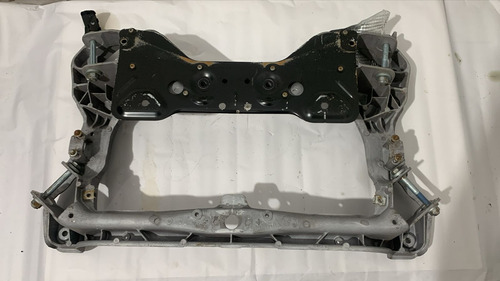 Quadro Agregado Dianteiro Motor C180k C200 C230 01/06 Usado