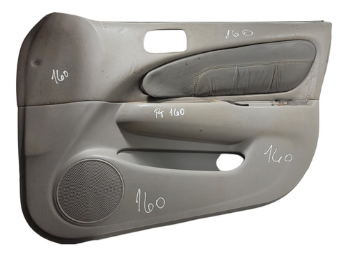 Forro De Porta Dianteira Direita Toyota Corolla 98/00 (al)