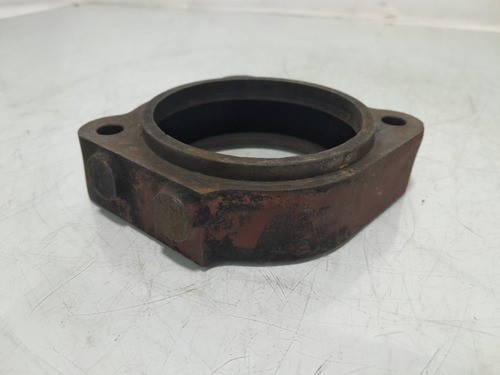 Flange Suporte Arranque Motor Mb Om 364 (709 710 912 914)