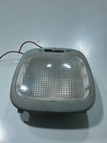 Luz Cortesia Volkswagen Gol Bola G2 G3 377947111a (vj) E112